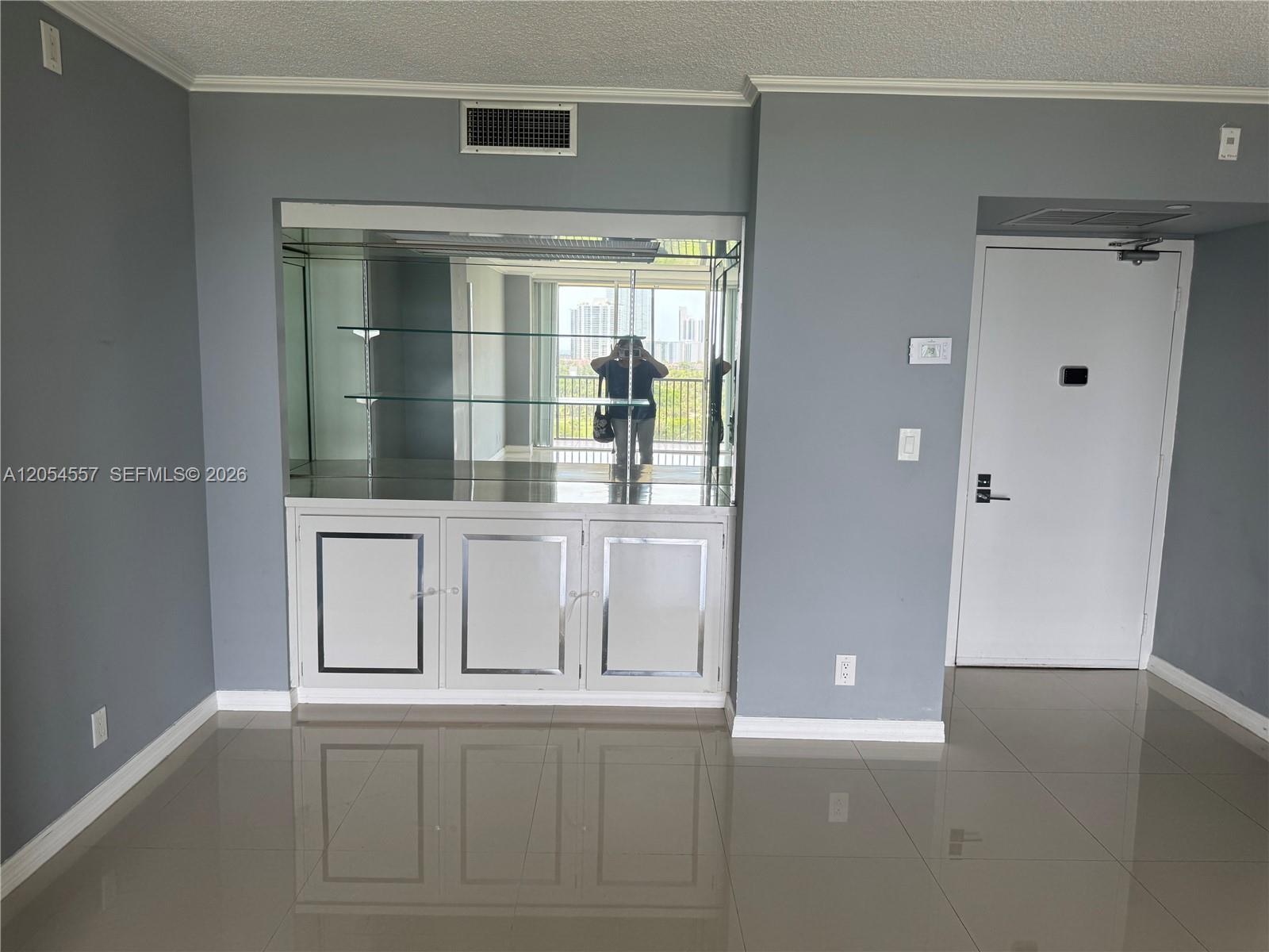 Photo of 20335 Country Club Dr #1206, Aventura, Florida, 33180 -