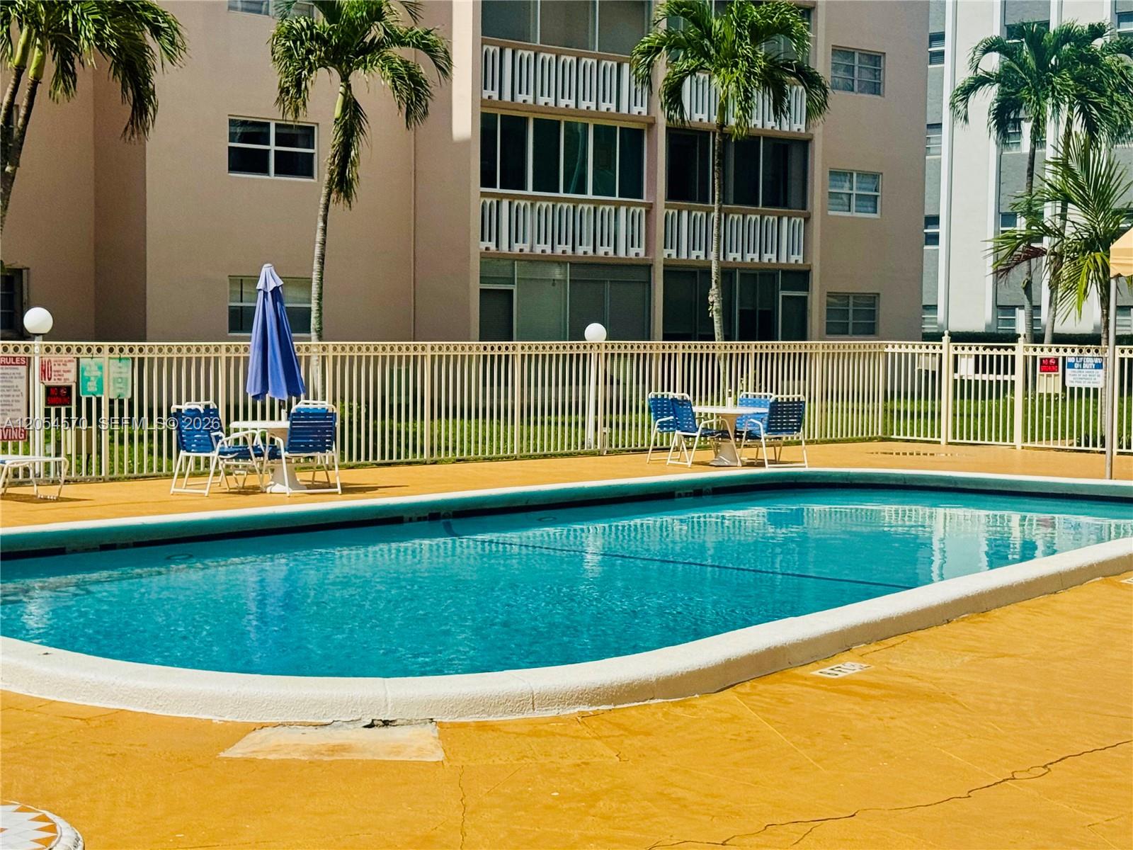 Photo of 420 12th Ave #502, Hallandale Beach, Florida, 33009 -