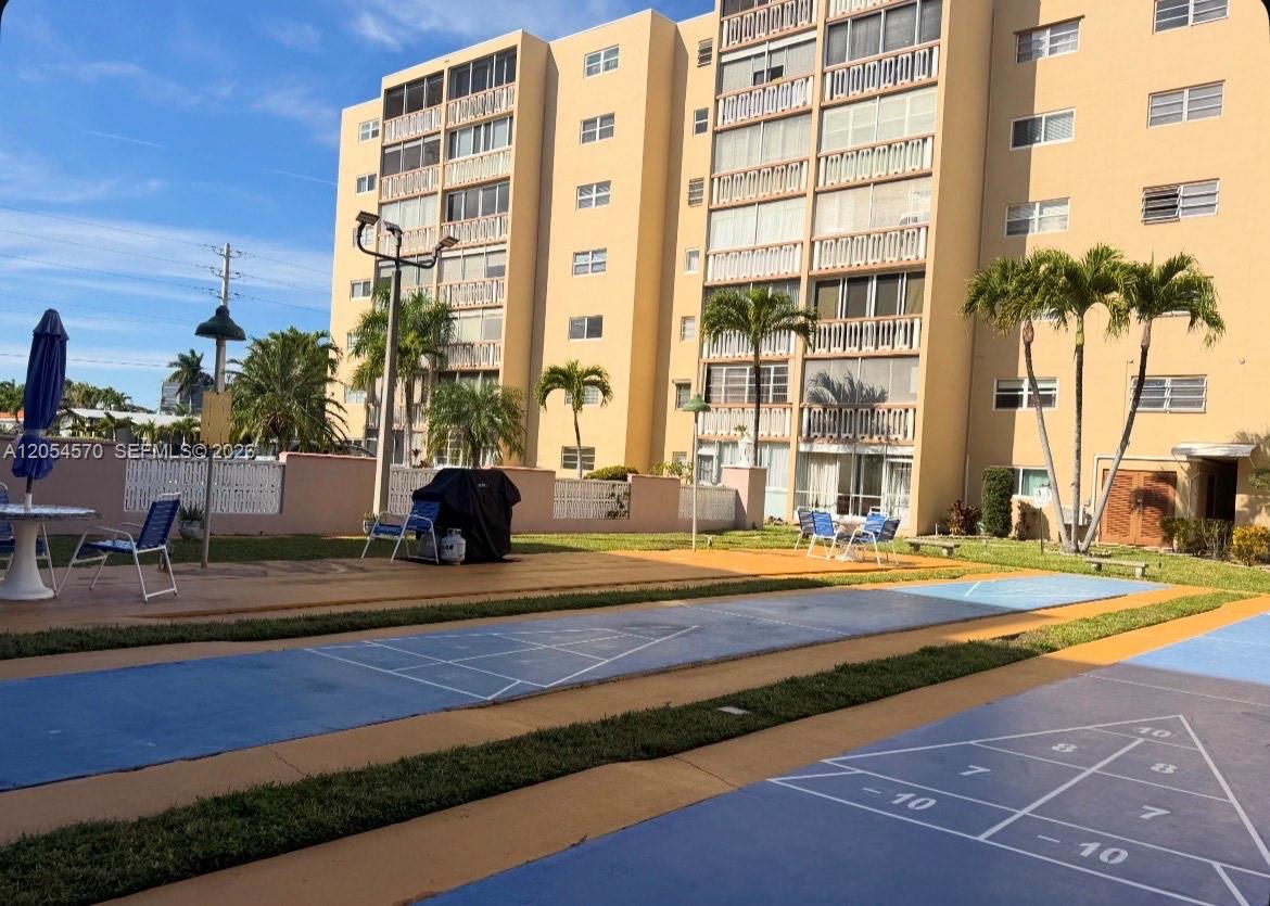 Photo of 420 12th Ave  #502, Hallandale Beach, Florida, 33009 - 