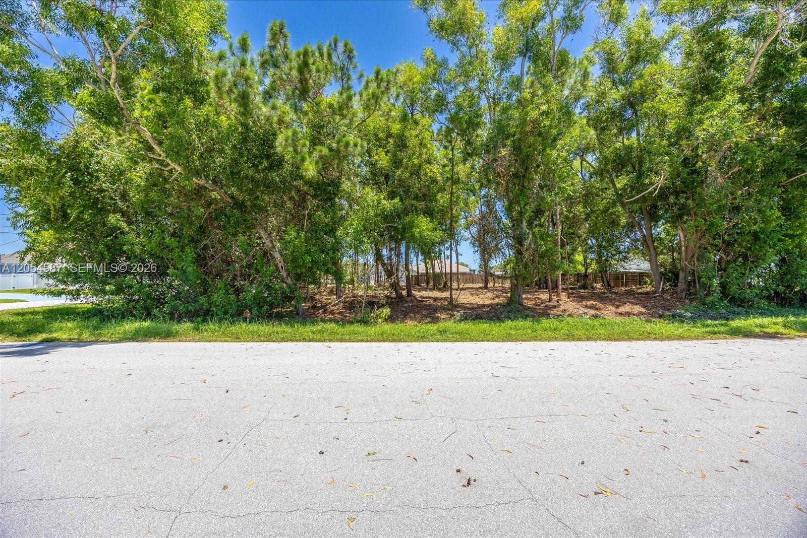 Ver detalles / sq. ft. $ 2026-07-16 0 foto