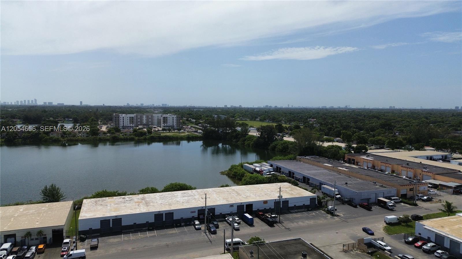 Ver detalles / sq. ft. $ 2026-07-16 0 foto