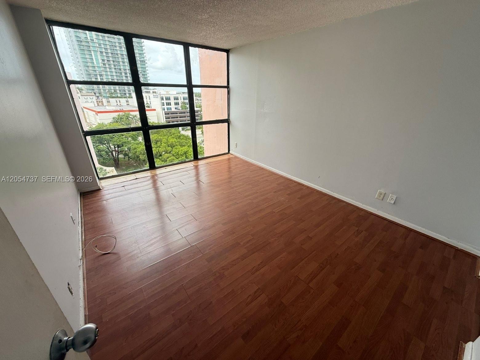 Photo of 16919 Bay Rd #912, Sunny Isles Beach, Florida, 33160 -