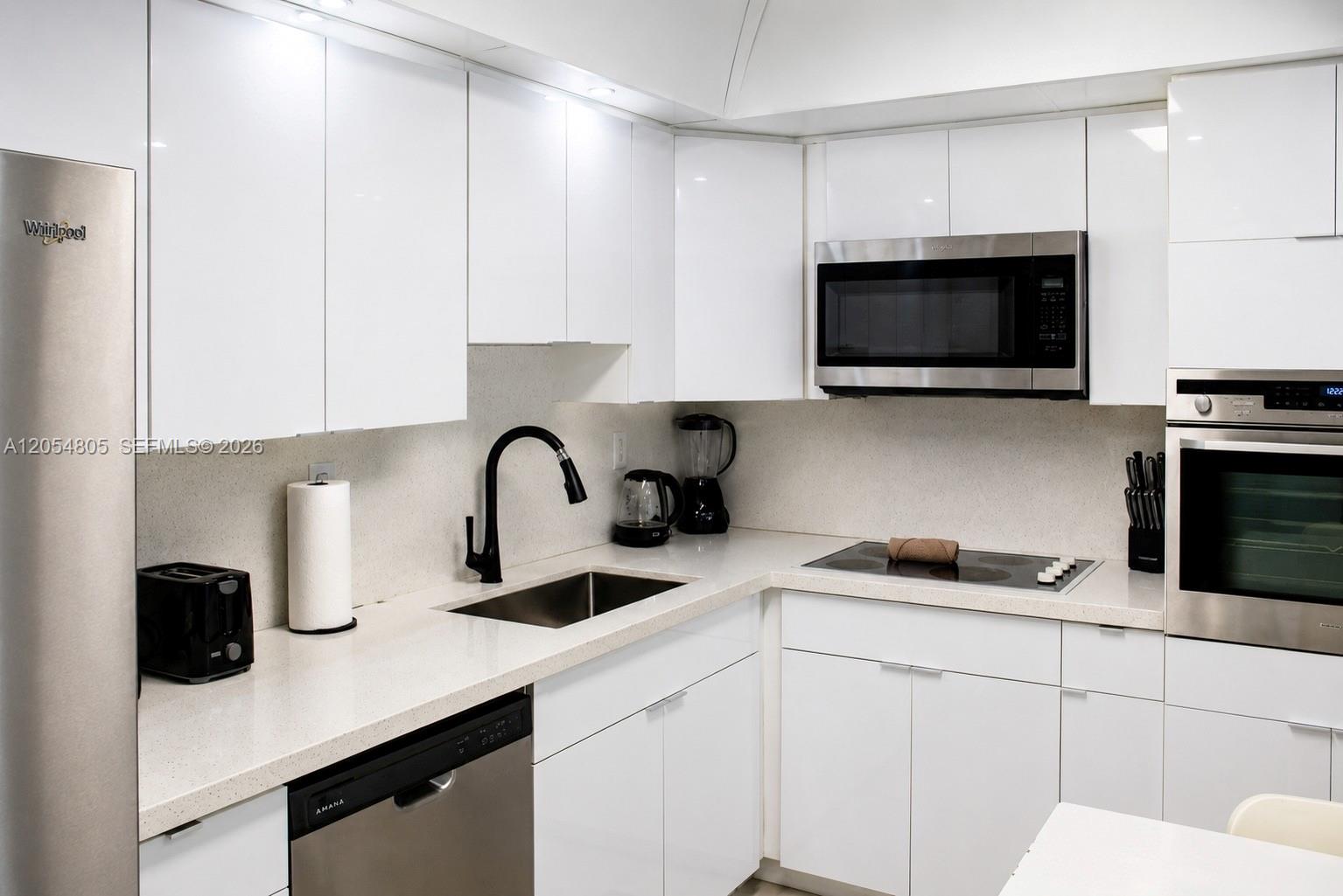 Photo of 19370 Collins Ave  #915, Sunny Isles Beach, Florida, 33160 - 