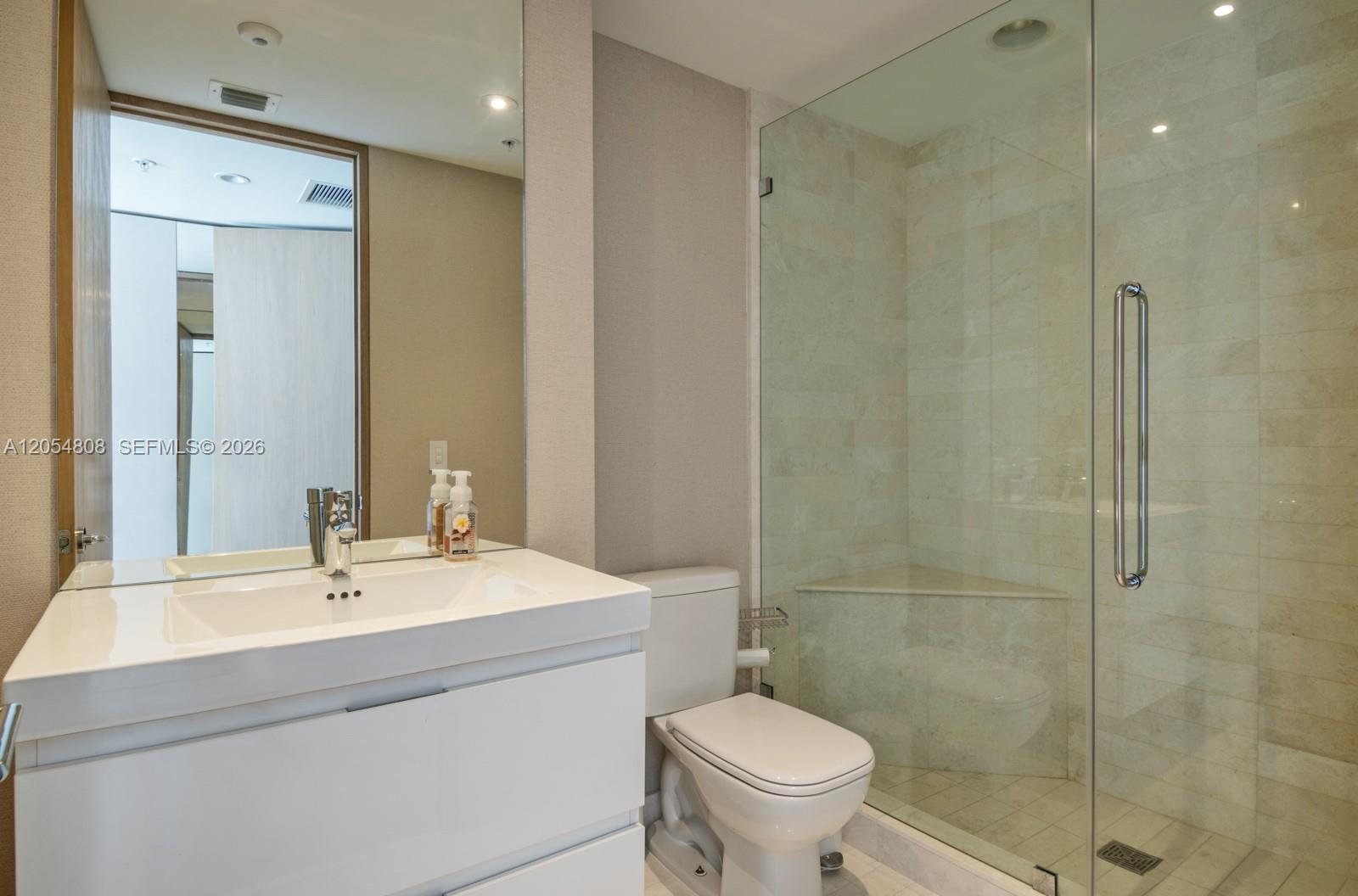 Photo of 17301 Biscayne Blvd #1609, North Miami Beach, Florida, 33160 -