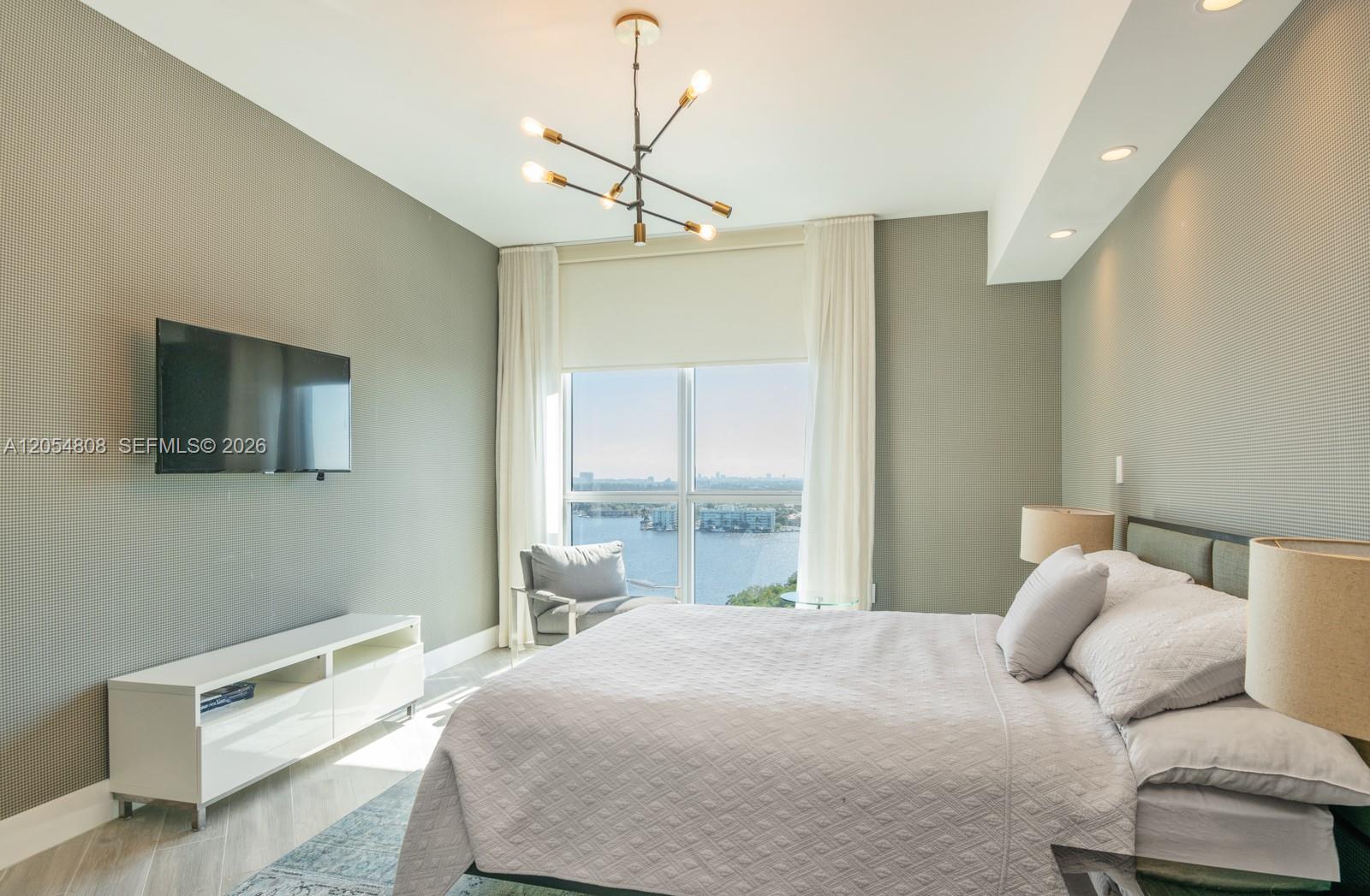 Photo of 17301 Biscayne Blvd #1609, North Miami Beach, Florida, 33160 -