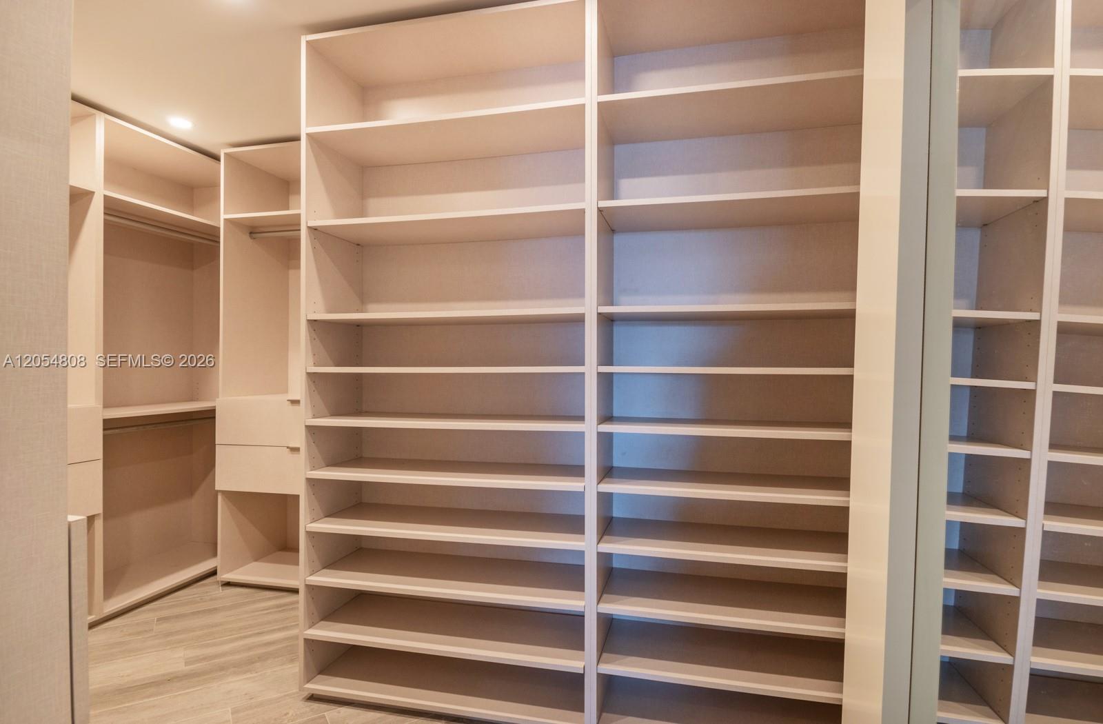 Photo of 17301 Biscayne Blvd #1609, North Miami Beach, Florida, 33160 -