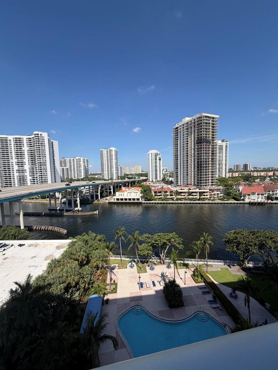 Photo of 19390 Collins  #1103, Sunny Isles Beach, Florida, 33160 - IMG_3428
