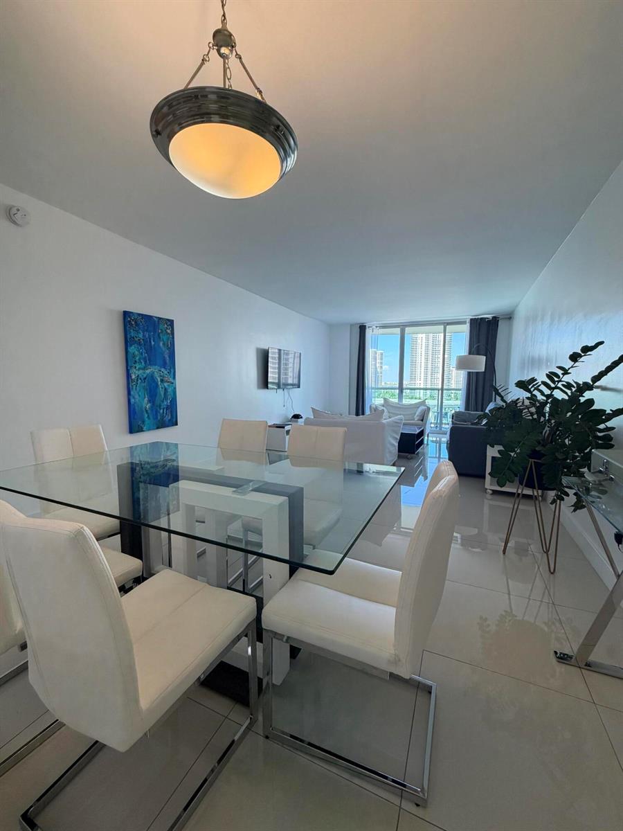Photo of 19390 Collins  #1103, Sunny Isles Beach, Florida, 33160 - IMG_3419