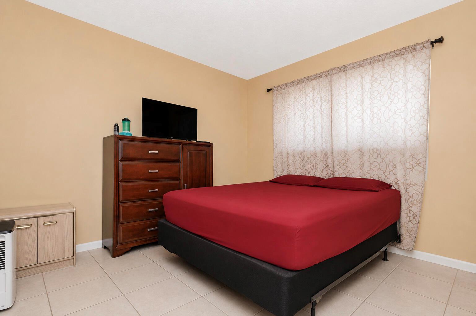   / 0 1670 sq. ft. $ 2026-07-17 0 Photo
