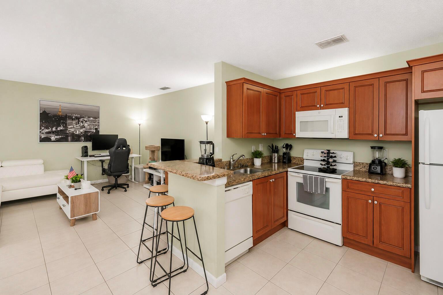   / 0 1670 sq. ft. $ 2026-07-17 0 Photo