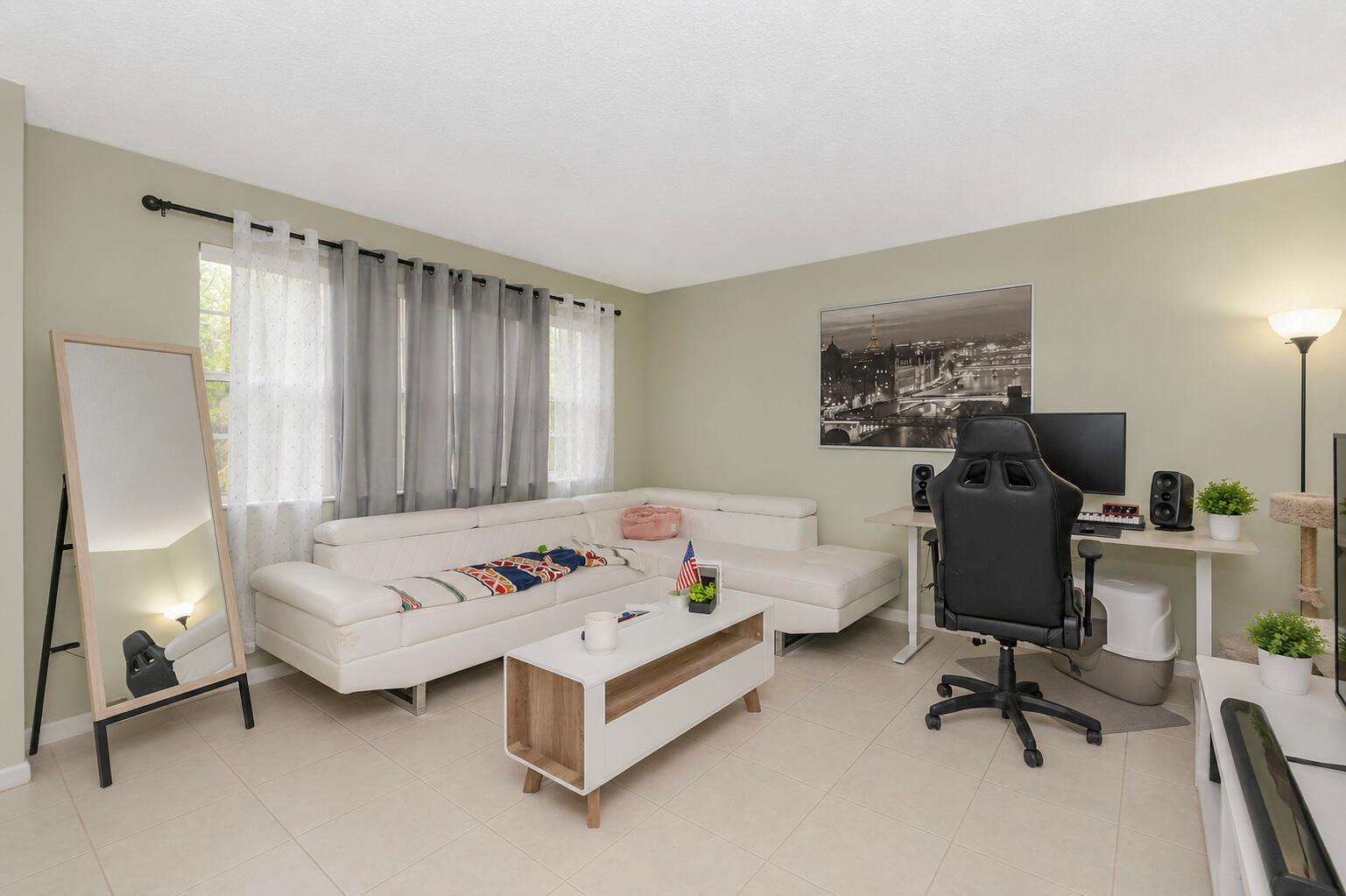   / 0 1670 sq. ft. $ 2026-07-17 0 Photo