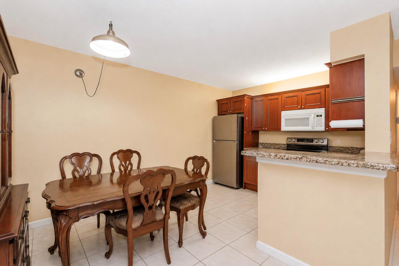   / 0 1670 sq. ft. $ 2026-07-17 0 Photo