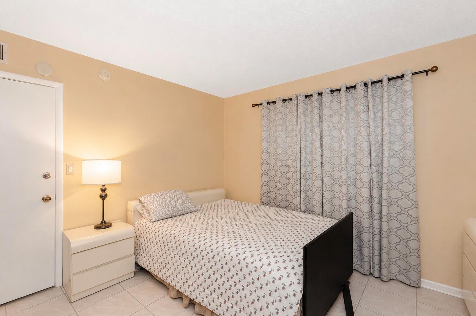   / 0 1670 sq. ft. $ 2026-07-17 0 Photo