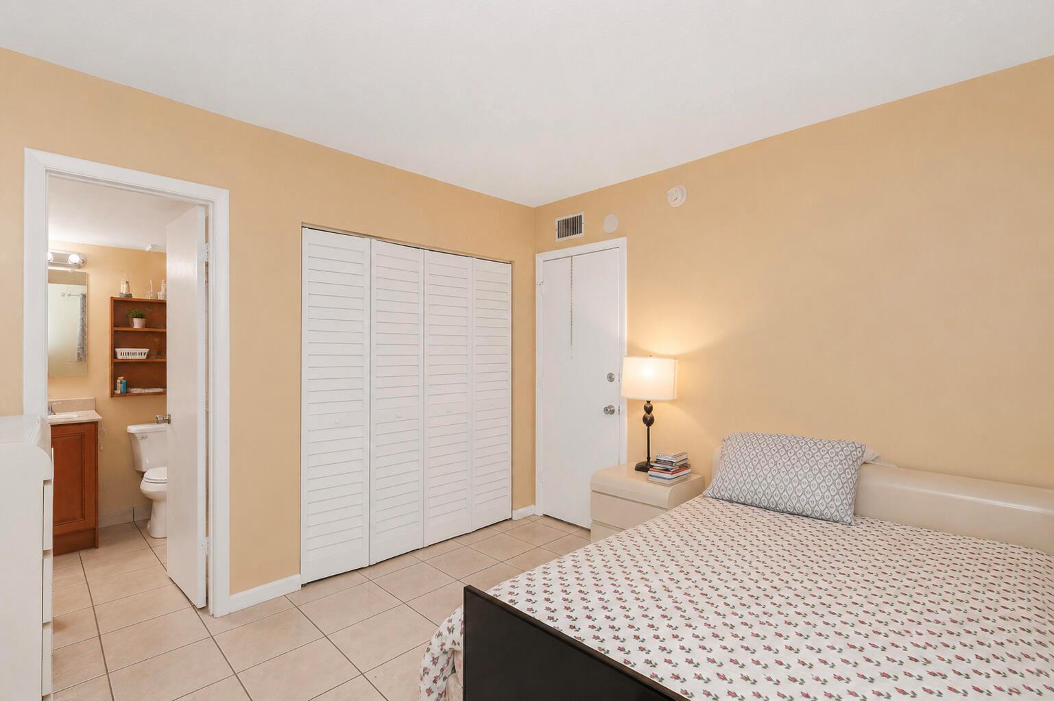   / 0 1670 sq. ft. $ 2026-07-17 0 Photo