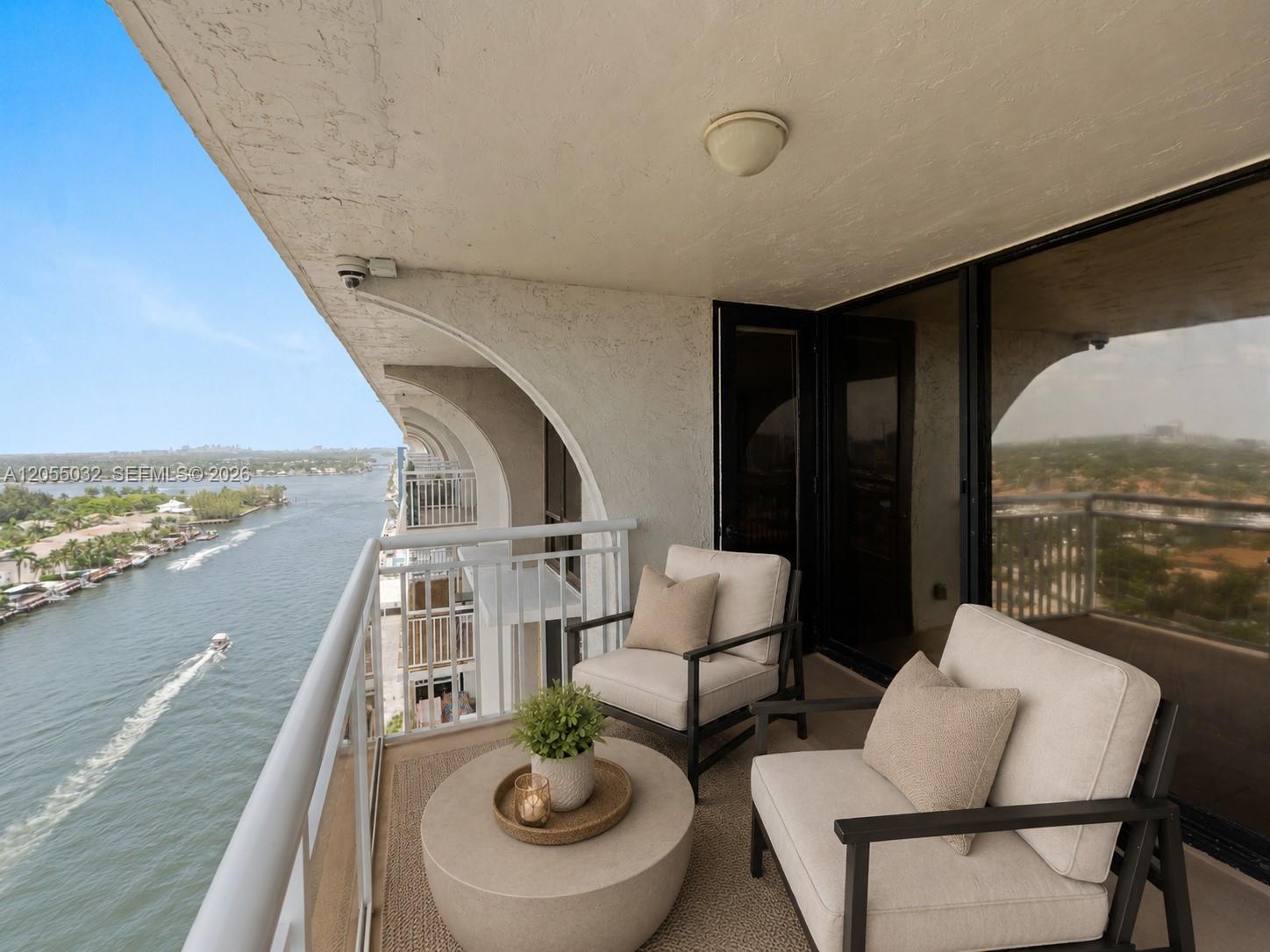 Photo of 1600 Ocean Dr  #18B, Hollywood, Florida, 33019 - 