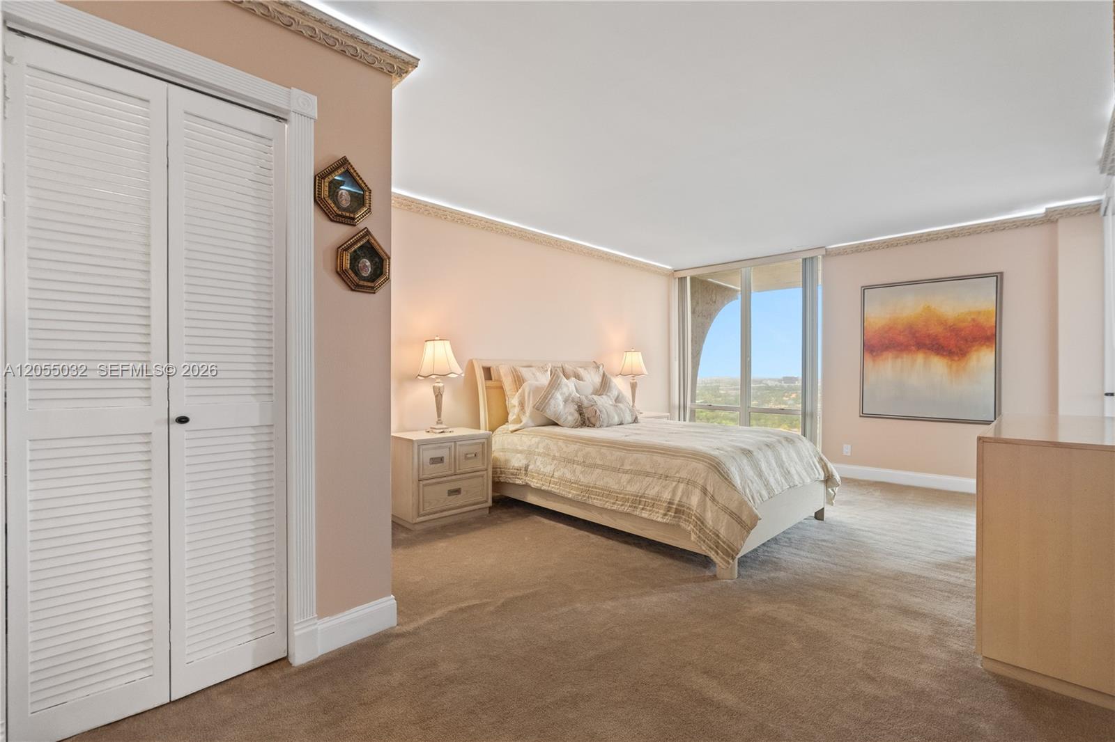 Photo of 1600 Ocean Dr  #18B, Hollywood, Florida, 33019 - 