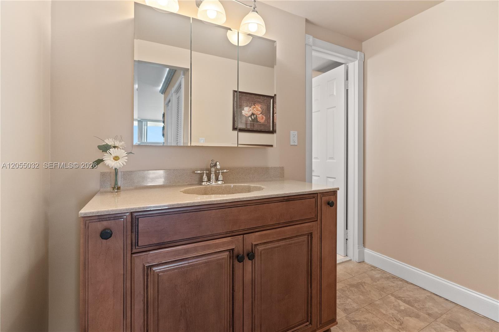 Photo of 1600 Ocean Dr  #18B, Hollywood, Florida, 33019 - 