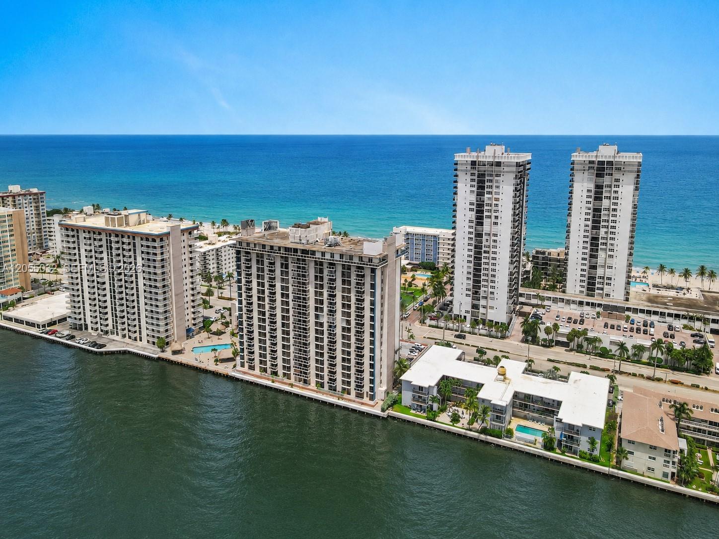 Photo of 1600 Ocean Dr  #18B, Hollywood, Florida, 33019 - 