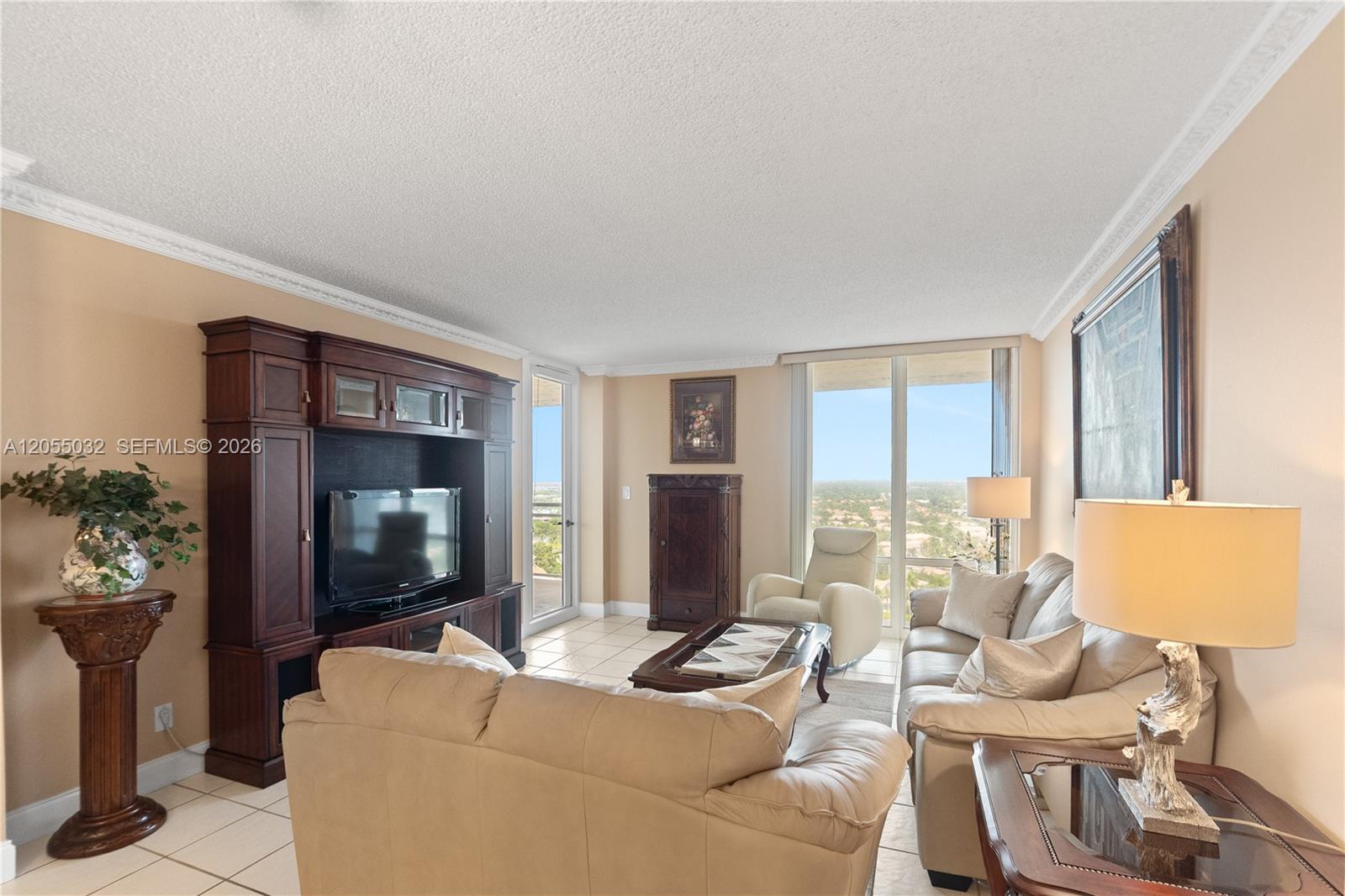 Photo of 1600 Ocean Dr  #18B, Hollywood, Florida, 33019 - 