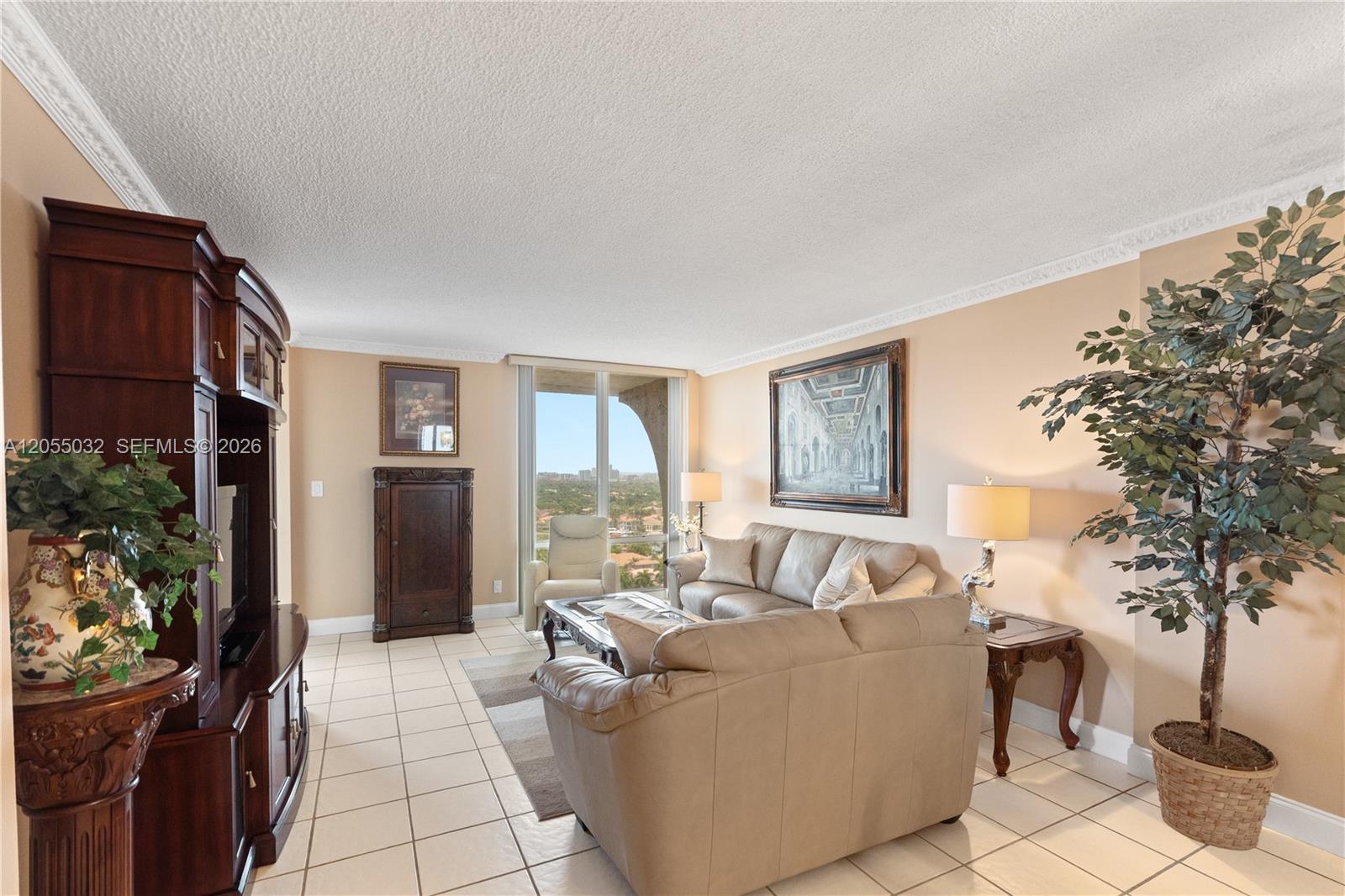 Photo of 1600 Ocean Dr  #18B, Hollywood, Florida, 33019 - 