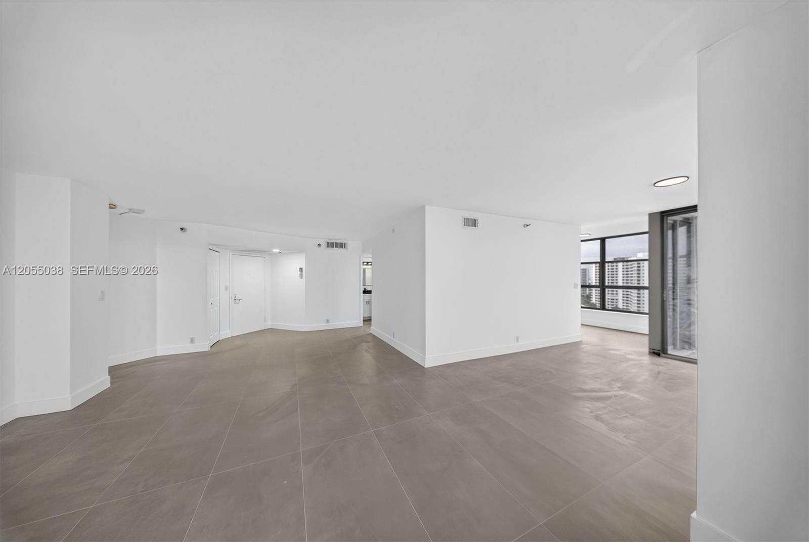 Photo of 3530 Mystic Pointe Dr  #1606, Aventura, Florida, 33180 - 