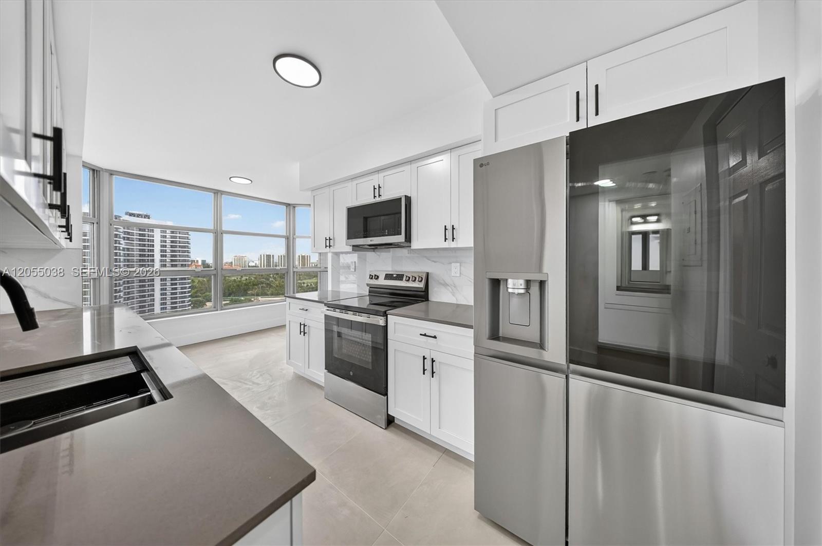 Photo of 3530 Mystic Pointe Dr  #1606, Aventura, Florida, 33180 - 