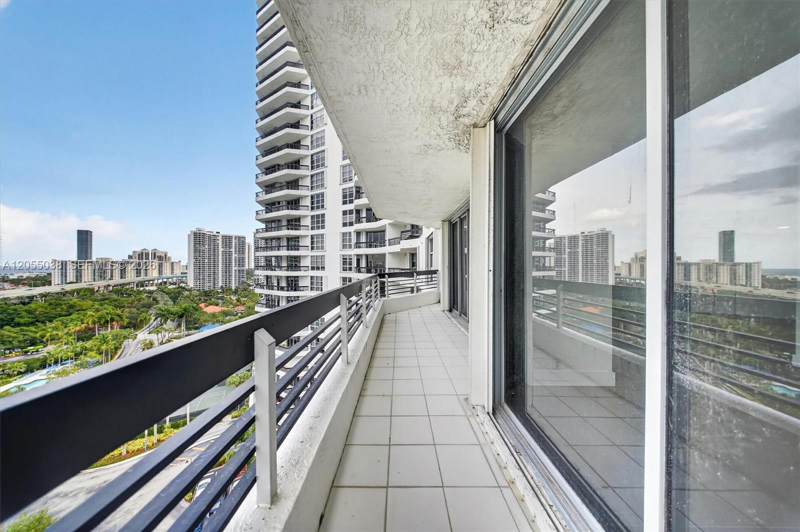 Photo of 3530 Mystic Pointe Dr  #1606, Aventura, Florida, 33180 - 