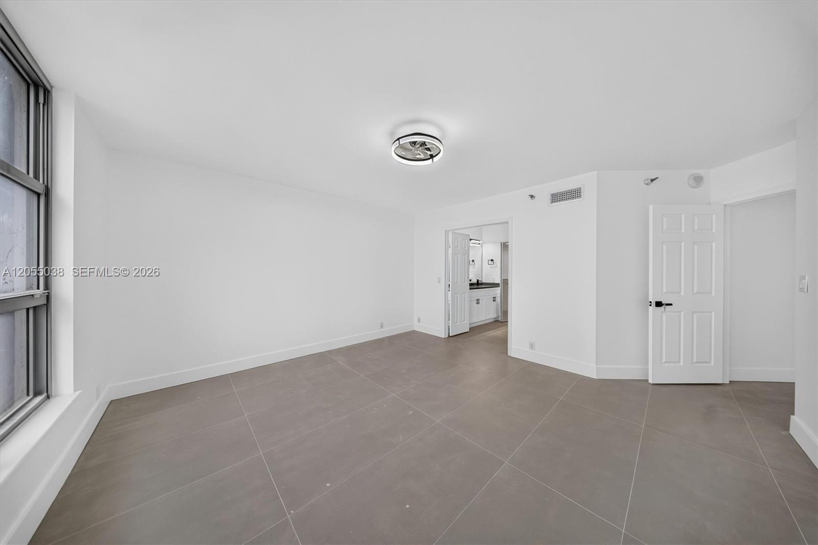 Photo of 3530 Mystic Pointe Dr  #1606, Aventura, Florida, 33180 - 