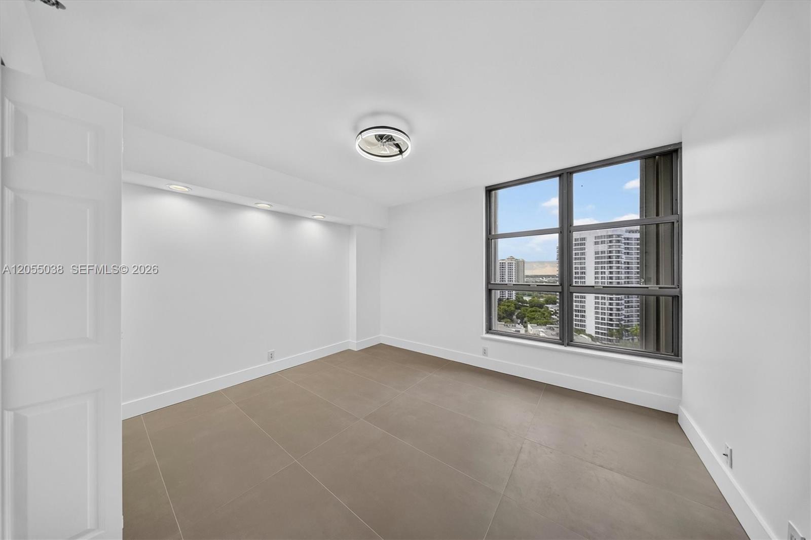 Photo of 3530 Mystic Pointe Dr  #1606, Aventura, Florida, 33180 - 