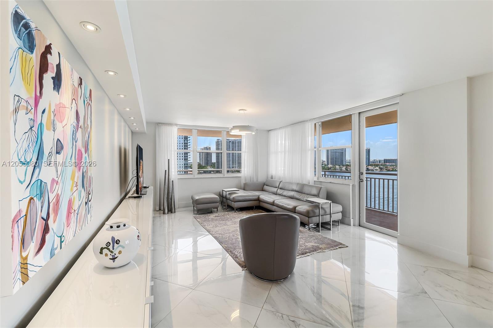 See details 1104 3 / 3 1890 sq. ft. $ 2026-07-16 0 Photo