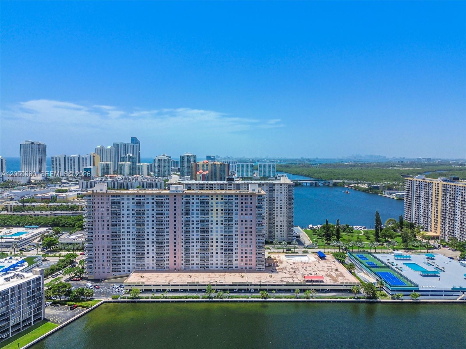 See details 1104 3 / 3 1890 sq. ft. $ 2026-07-16 0 Photo
