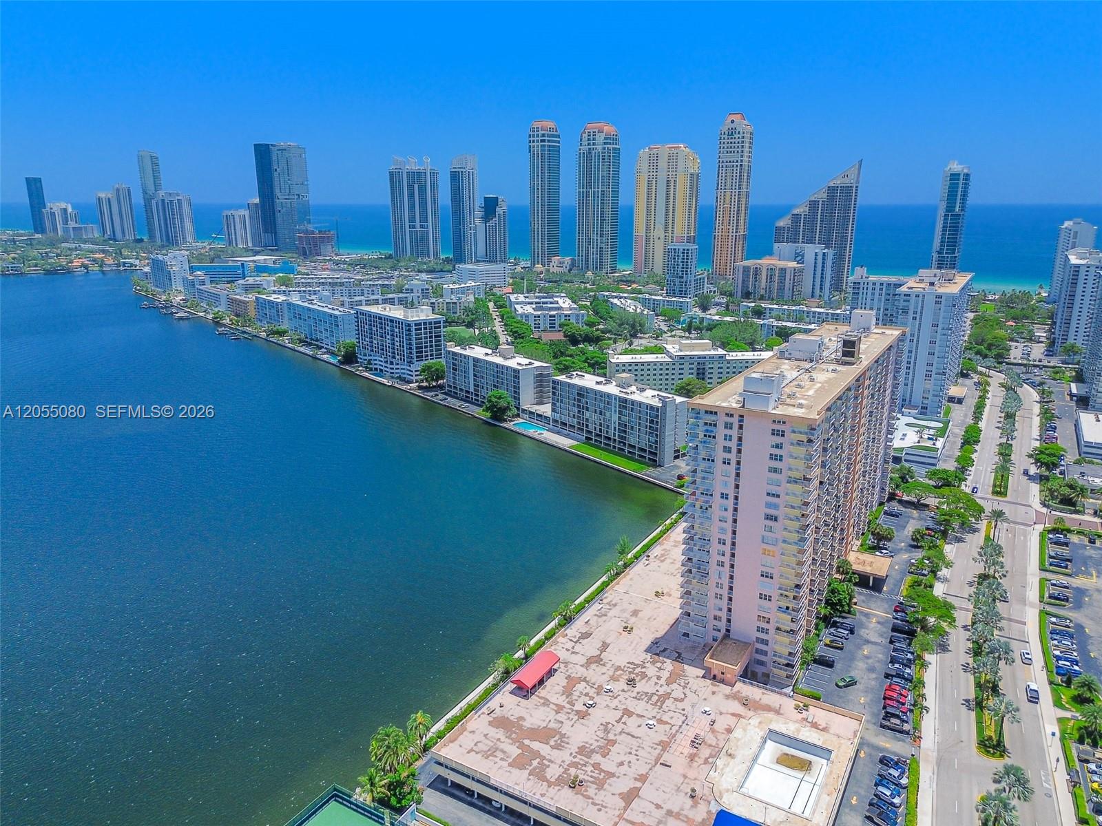 See details 1104 3 / 3 1890 sq. ft. $ 2026-07-16 0 Photo