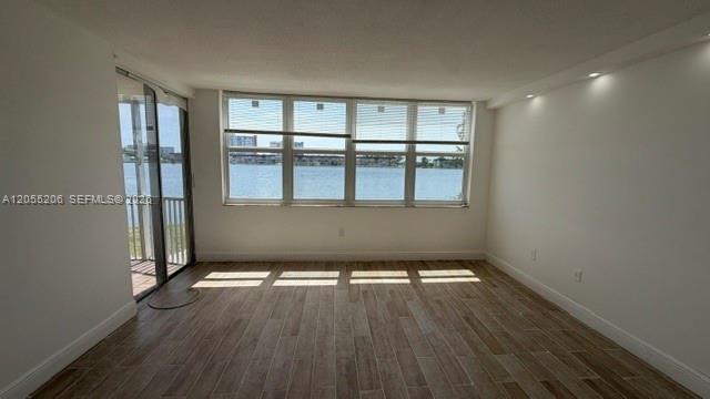 See details 110-1 2 / 2 1315 sq. ft. $ 2026-07-16 0 Photo