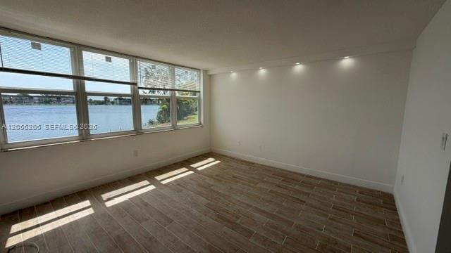 See details 110-1 2 / 2 1315 sq. ft. $ 2026-07-16 0 Photo