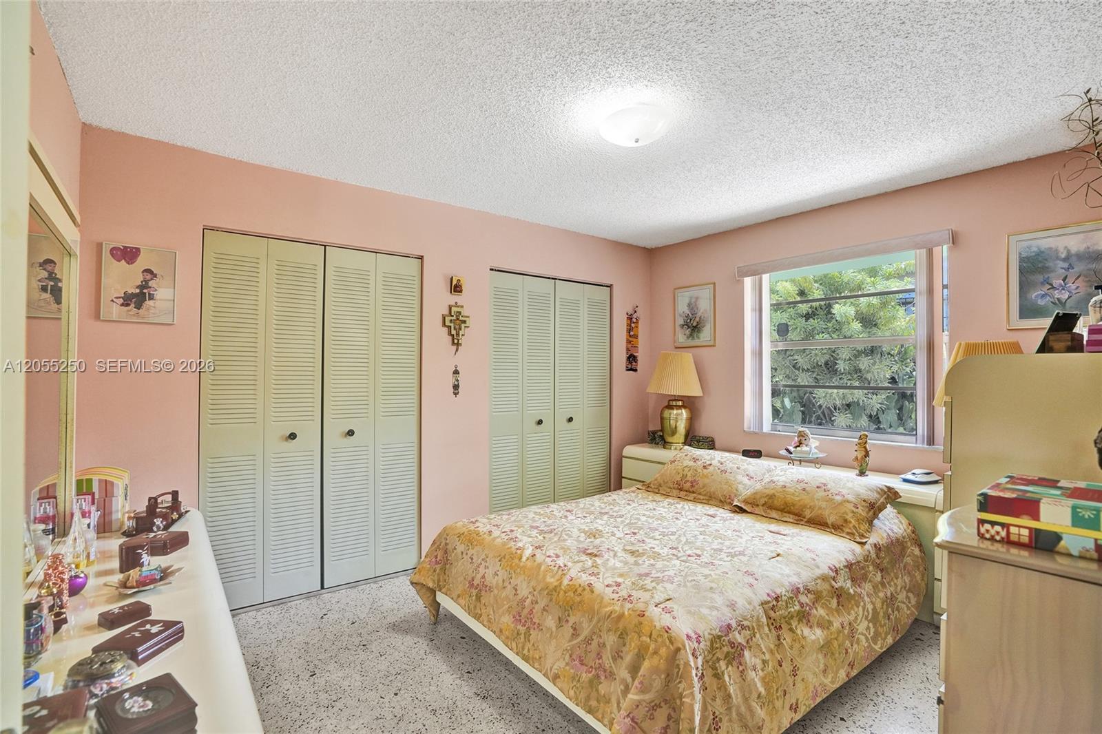 Ver detalles / 2287 sq. ft. $ 2026-07-17 0 foto