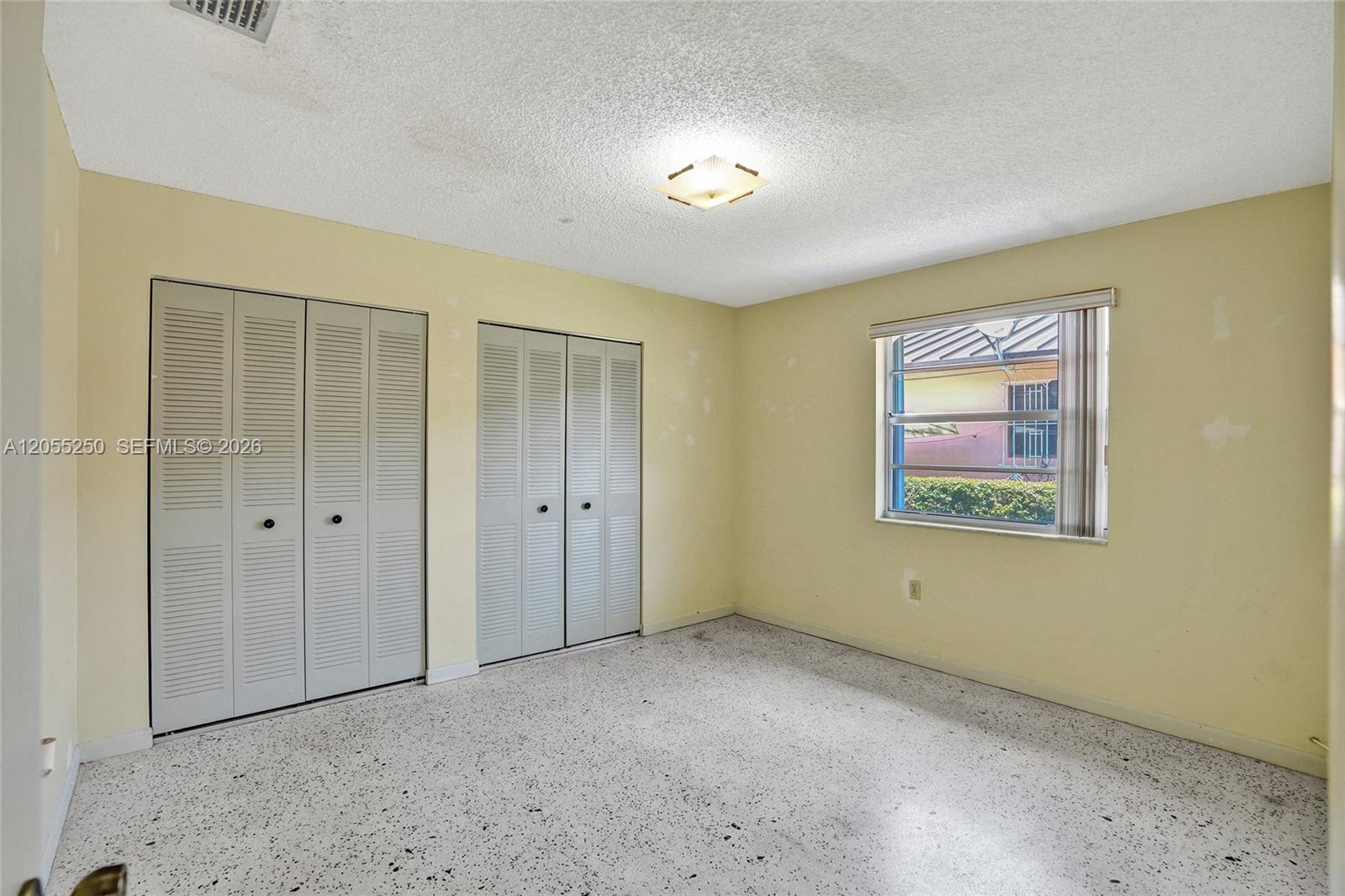 Ver detalles / 2287 sq. ft. $ 2026-07-17 0 foto