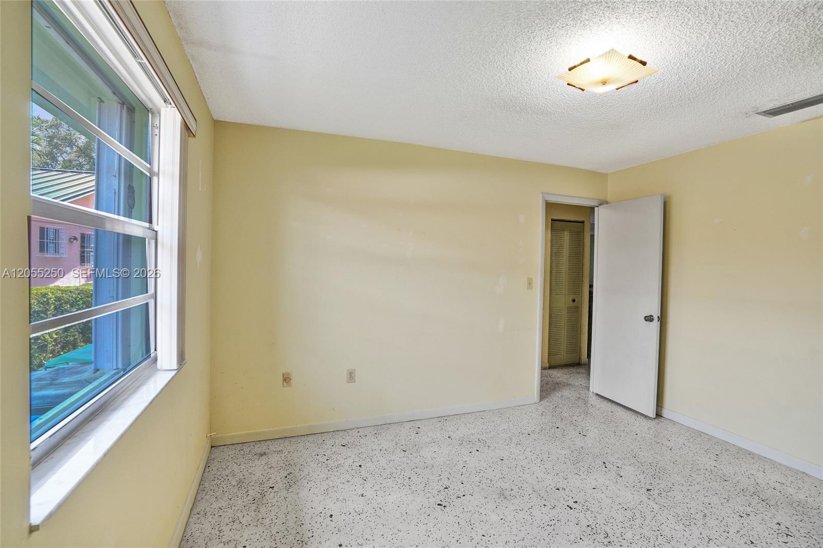 Ver detalles / 2287 sq. ft. $ 2026-07-17 0 foto