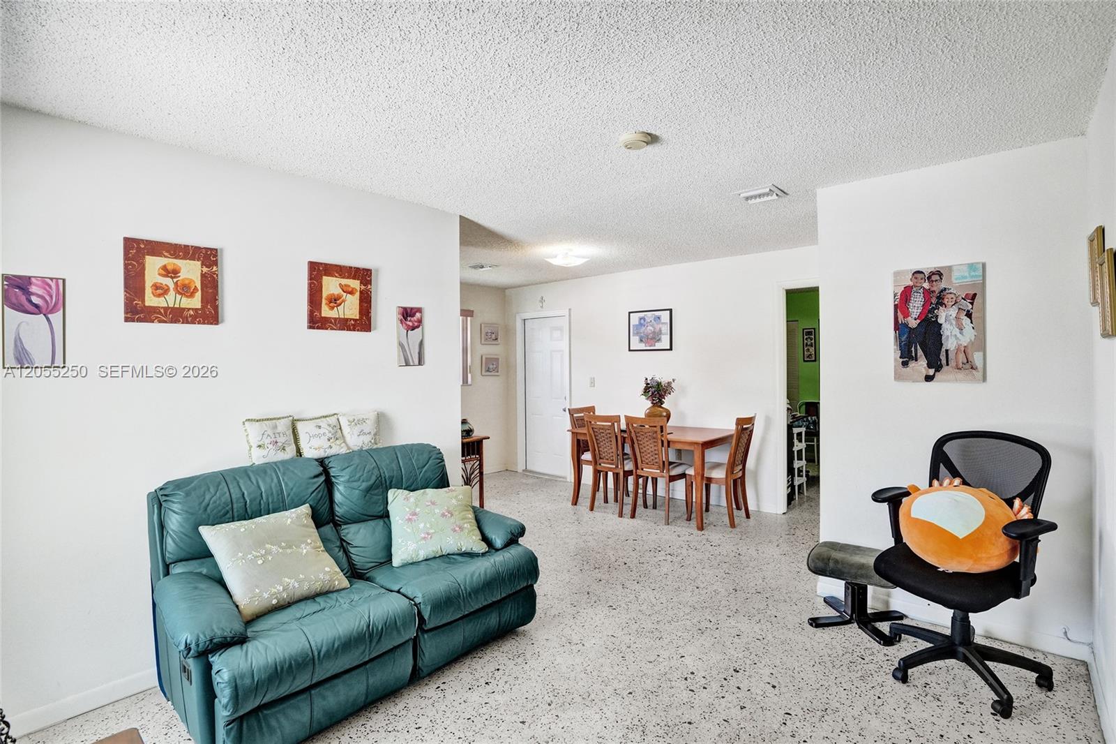Ver detalles / 2287 sq. ft. $ 2026-07-17 0 foto