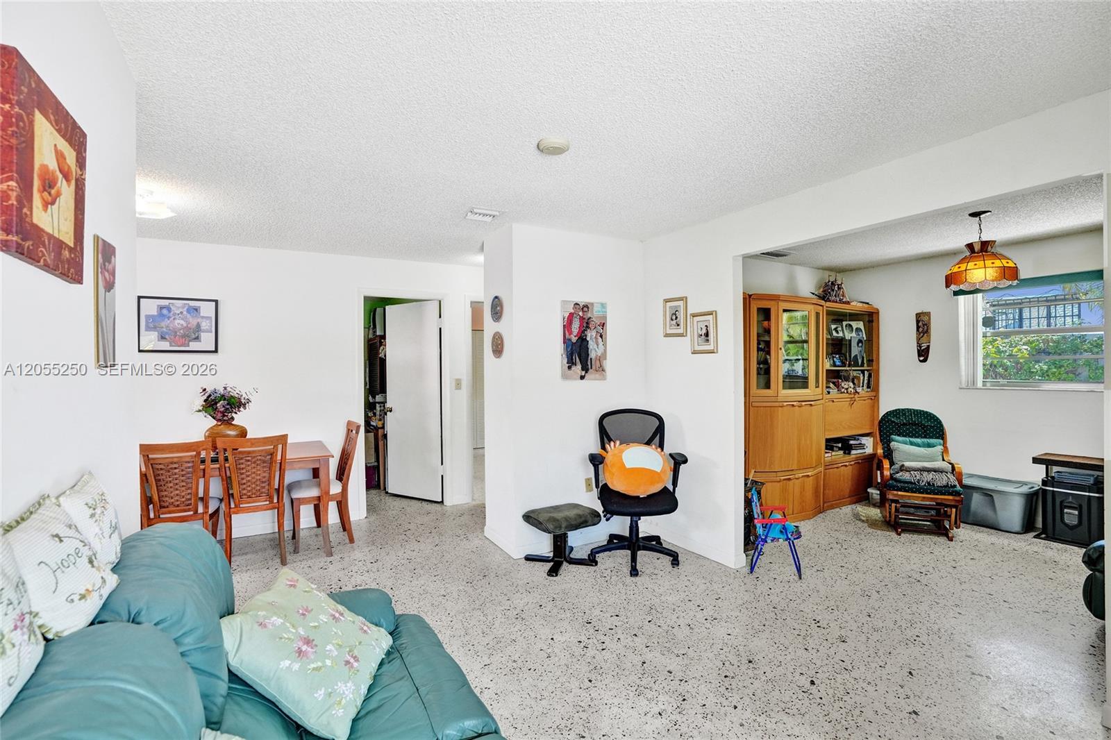 Ver detalles / 2287 sq. ft. $ 2026-07-17 0 foto