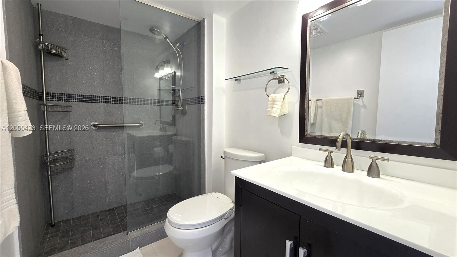 Photo of 3731 Country Club Dr  #1825, Aventura, Florida, 33180 - 