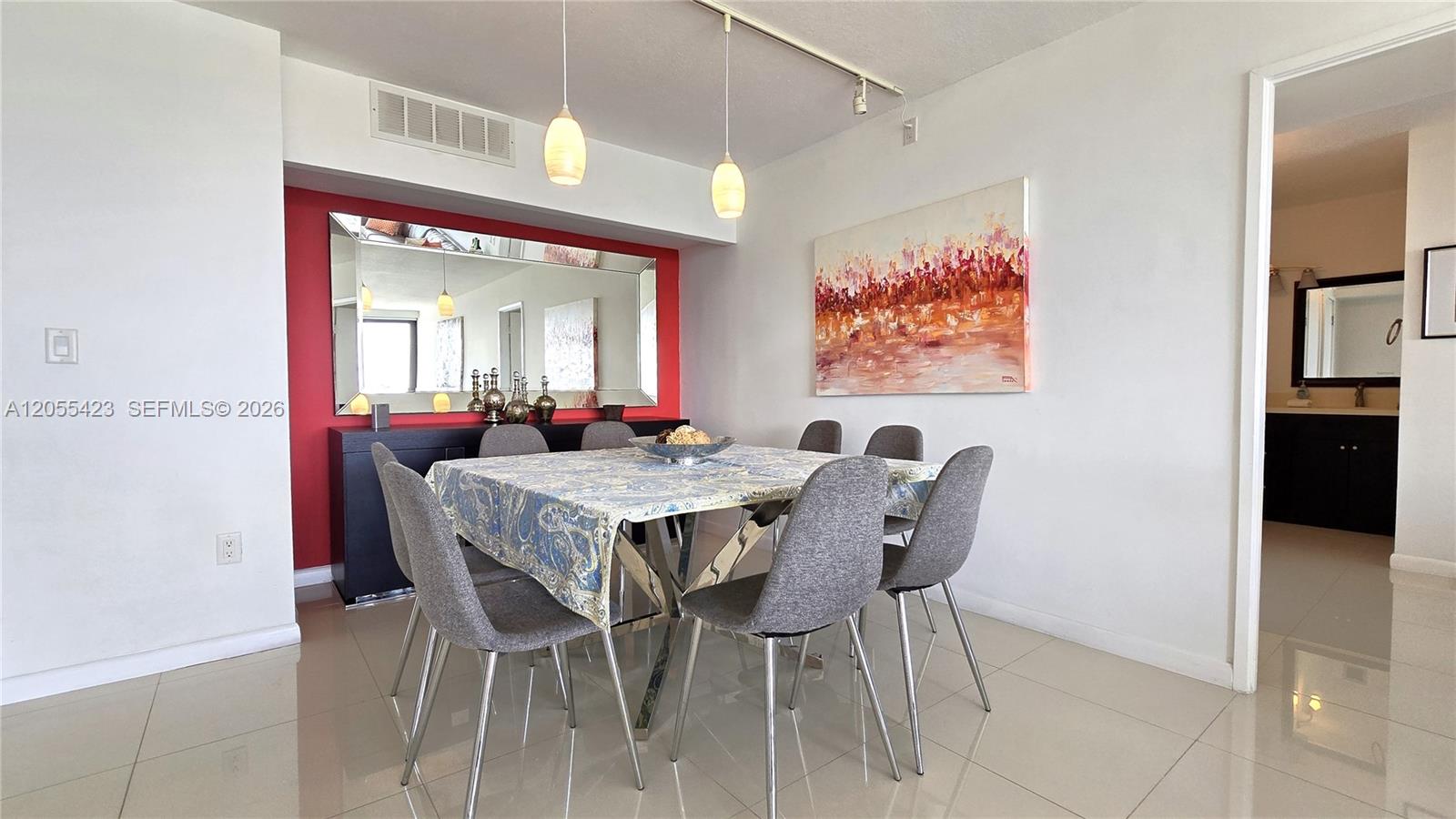 Photo of 3731 Country Club Dr  #1825, Aventura, Florida, 33180 - 