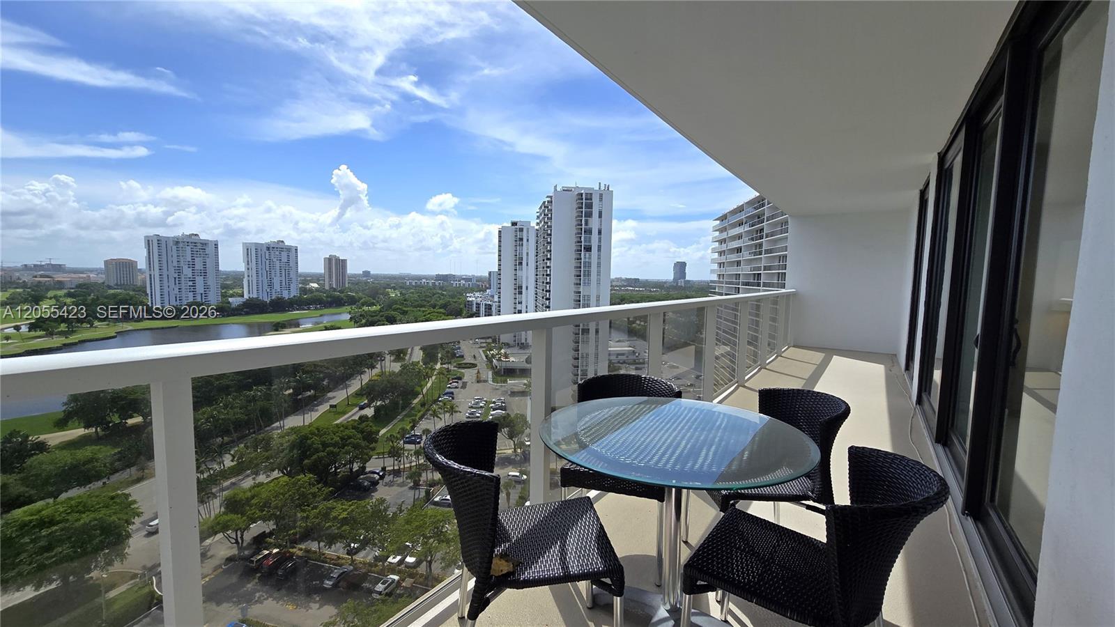 Photo of 3731 Country Club Dr  #1825, Aventura, Florida, 33180 - 