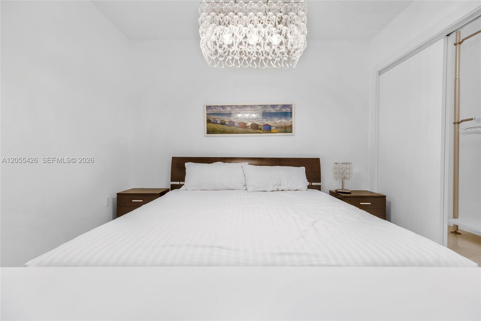 See details 2609 1 / 1 844 sq. ft. $ 2026-07-17 0 Photo