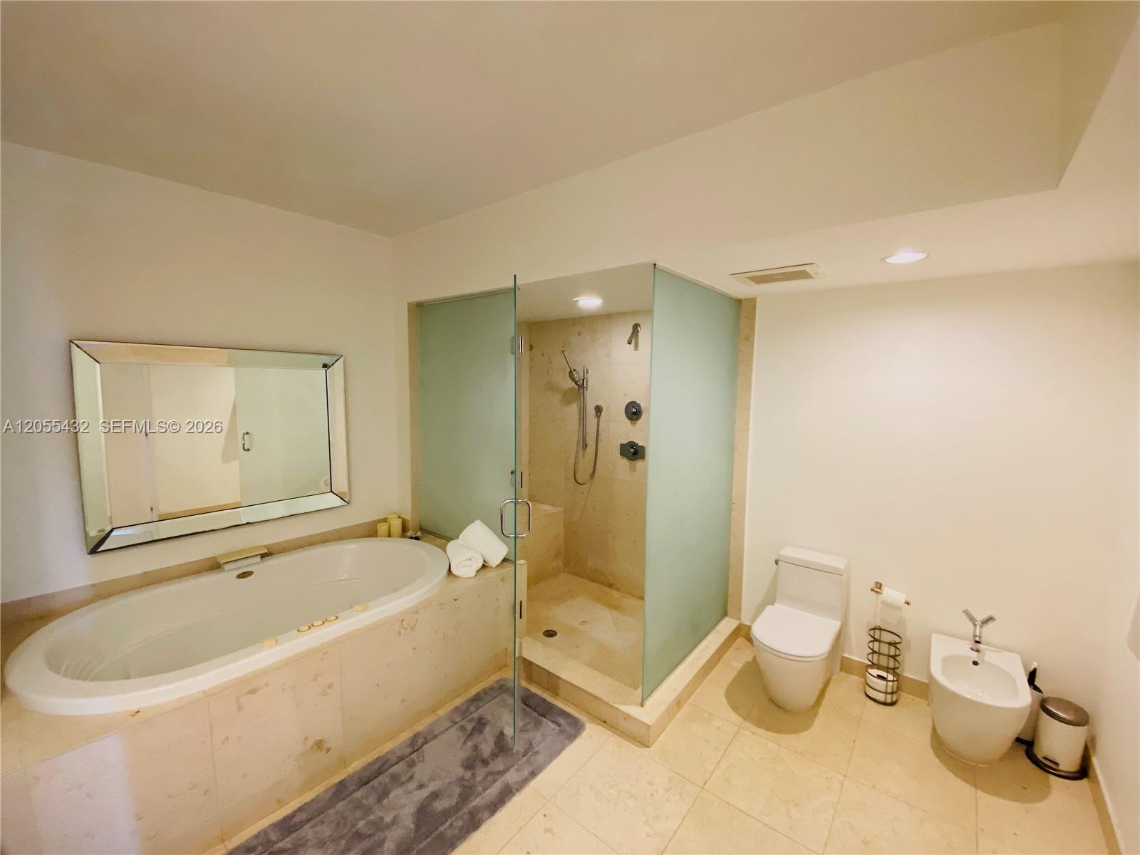 Photo of 450 Alton Rd #1406, Miami Beach, Florida, 33139 -