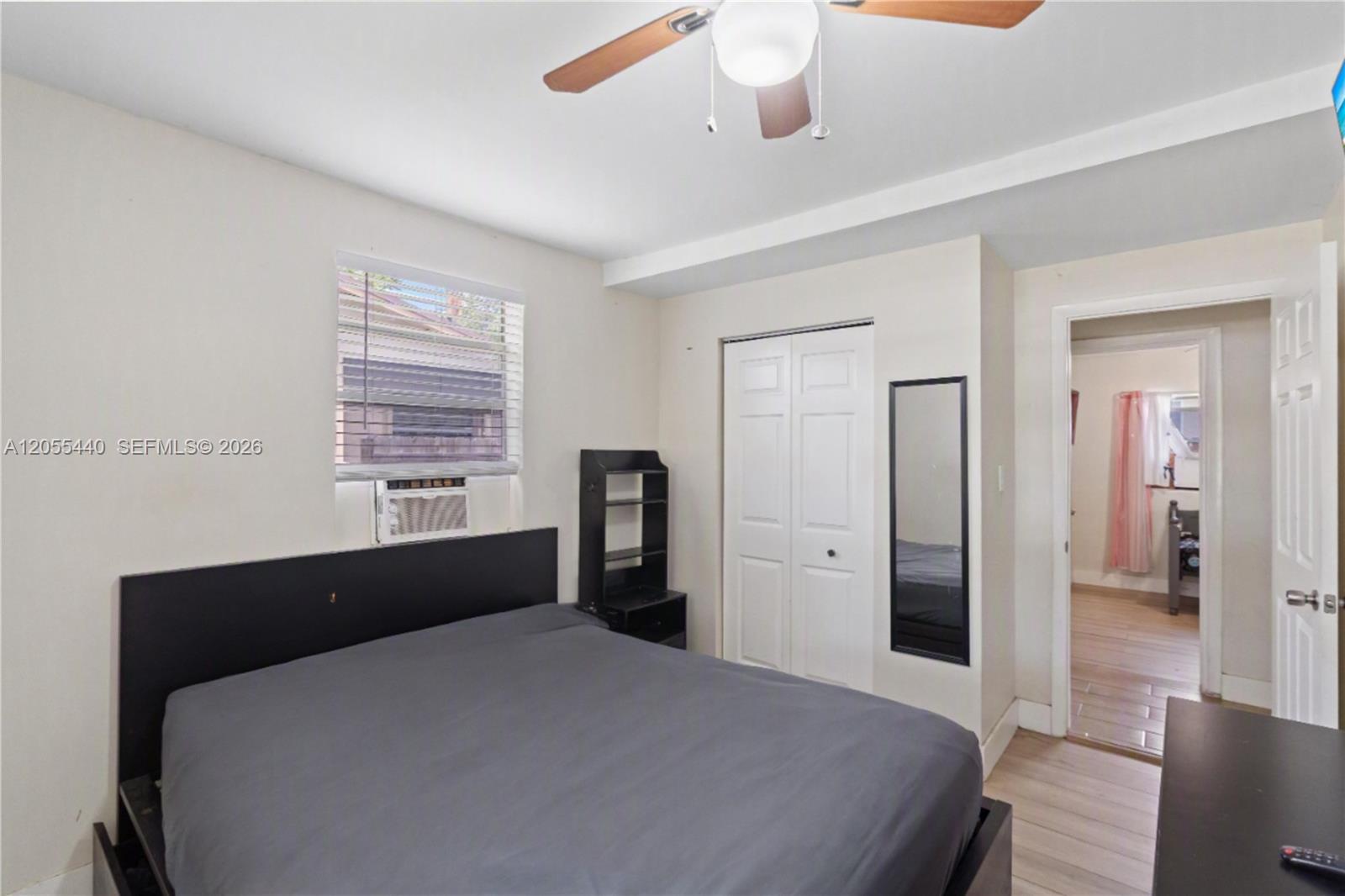 See details 6109 3 / 1 1016 sq. ft. $ 2026-10-06 0 Photo