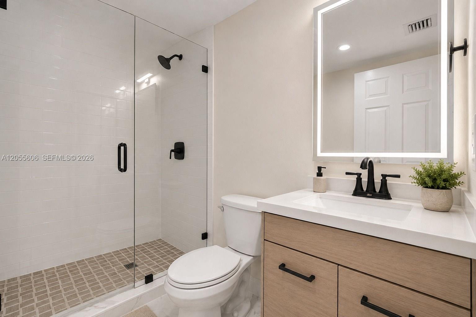 Photo of 2065 Ocean Dr #TH1, Hallandale Beach, Florida, 33009 - Staged decoration