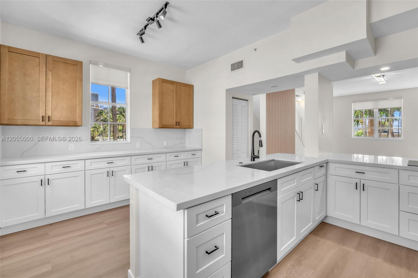 Photo of 2065 Ocean Dr #TH1, Hallandale Beach, Florida, 33009 -