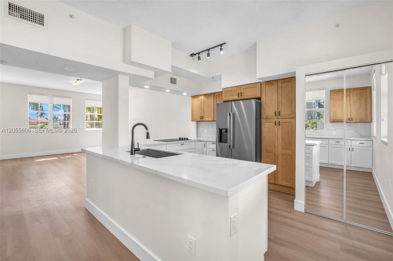 Photo of 2065 Ocean Dr #TH1, Hallandale Beach, Florida, 33009 -