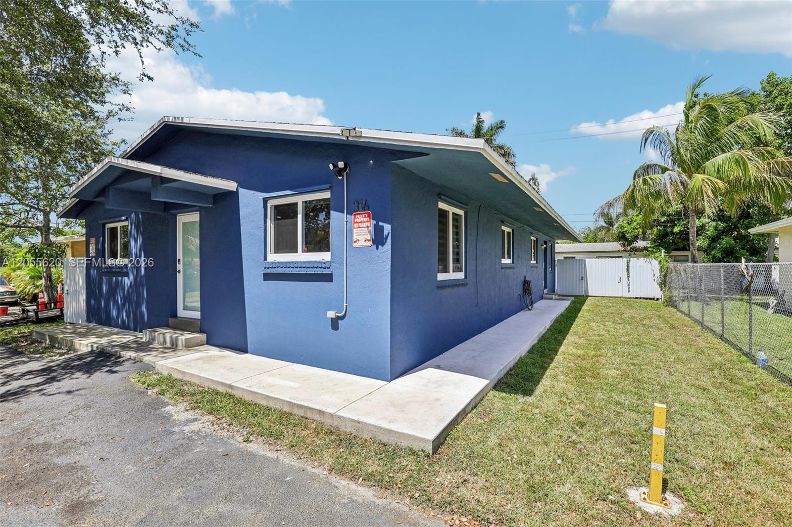   /  1567 кв.футов $ 2026-07-17 0 Фото