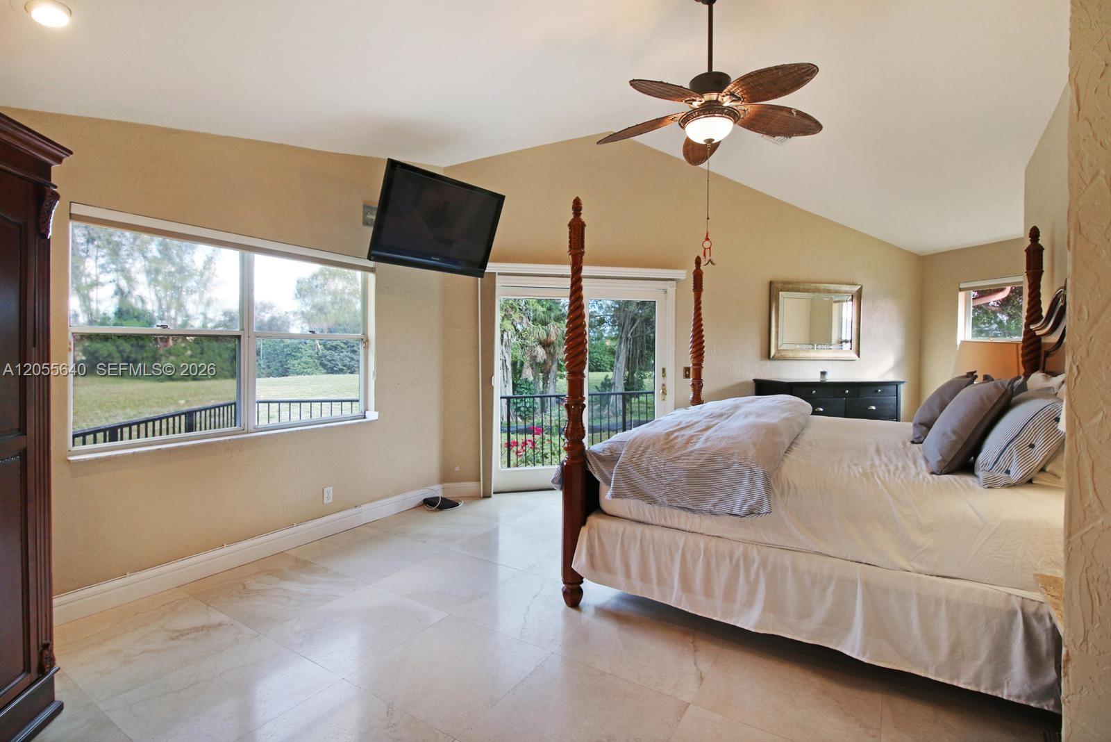 Ver detalles 7820 4 / 4 2878 sq. ft. $ 2026-07-17 0 foto